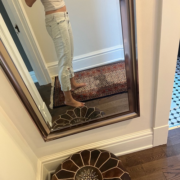 Anthropologie - Lightwash Denim Jeans - Low Rise Distressed Cropped Slim Fit - Picture 4 of 15